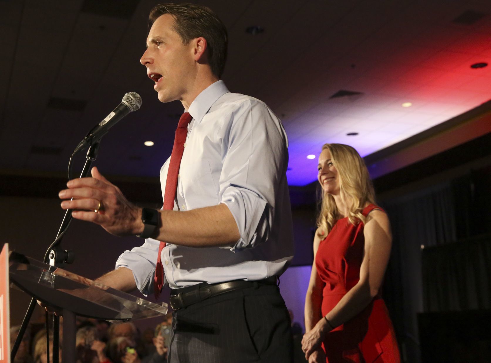 Hawley victorious; McCaskill concedes race for Senate